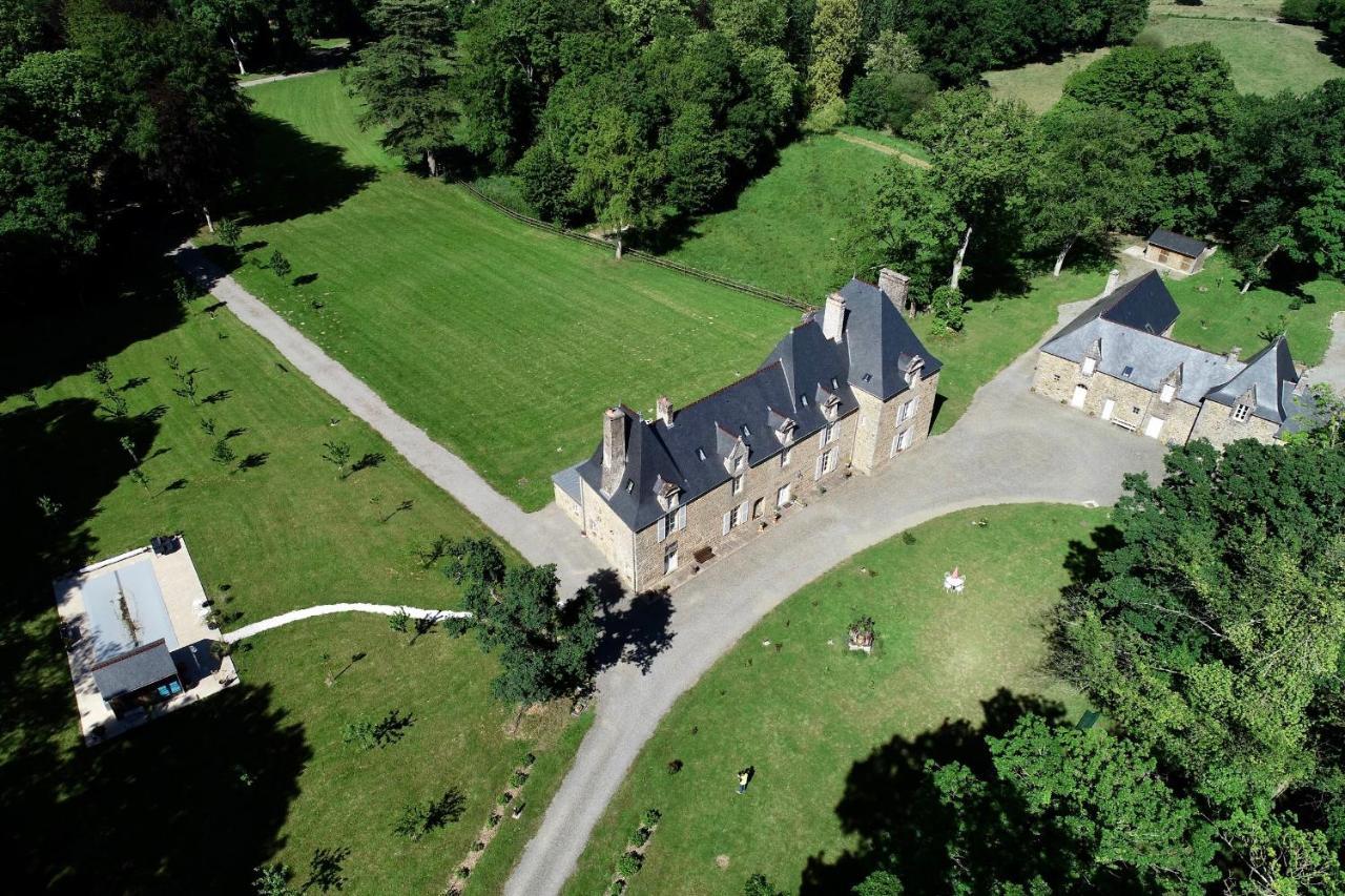 Chambres D'Hotes Chateau De La Croix Chemin Saint-Leger-des-Pres 외부 사진