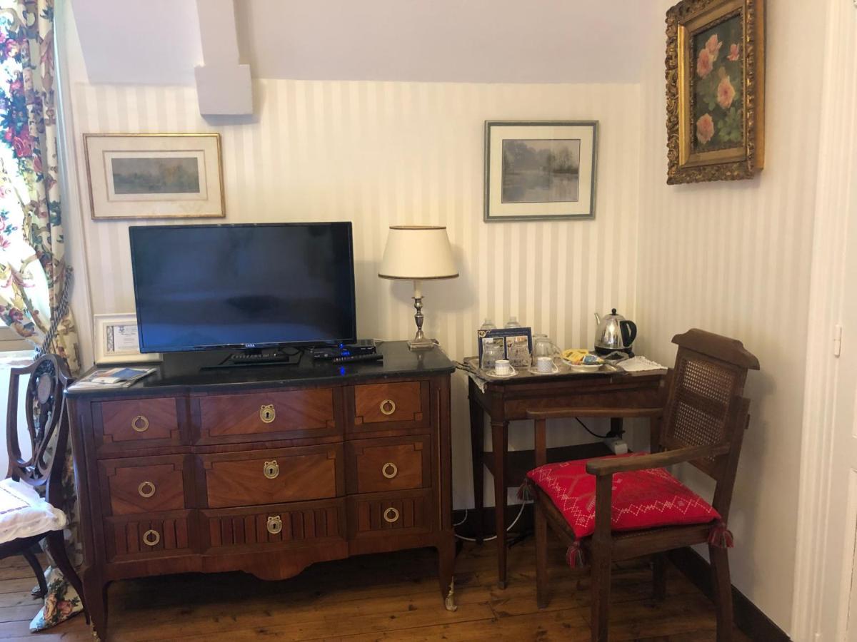 Chambres D'Hotes Chateau De La Croix Chemin Saint-Leger-des-Pres 외부 사진