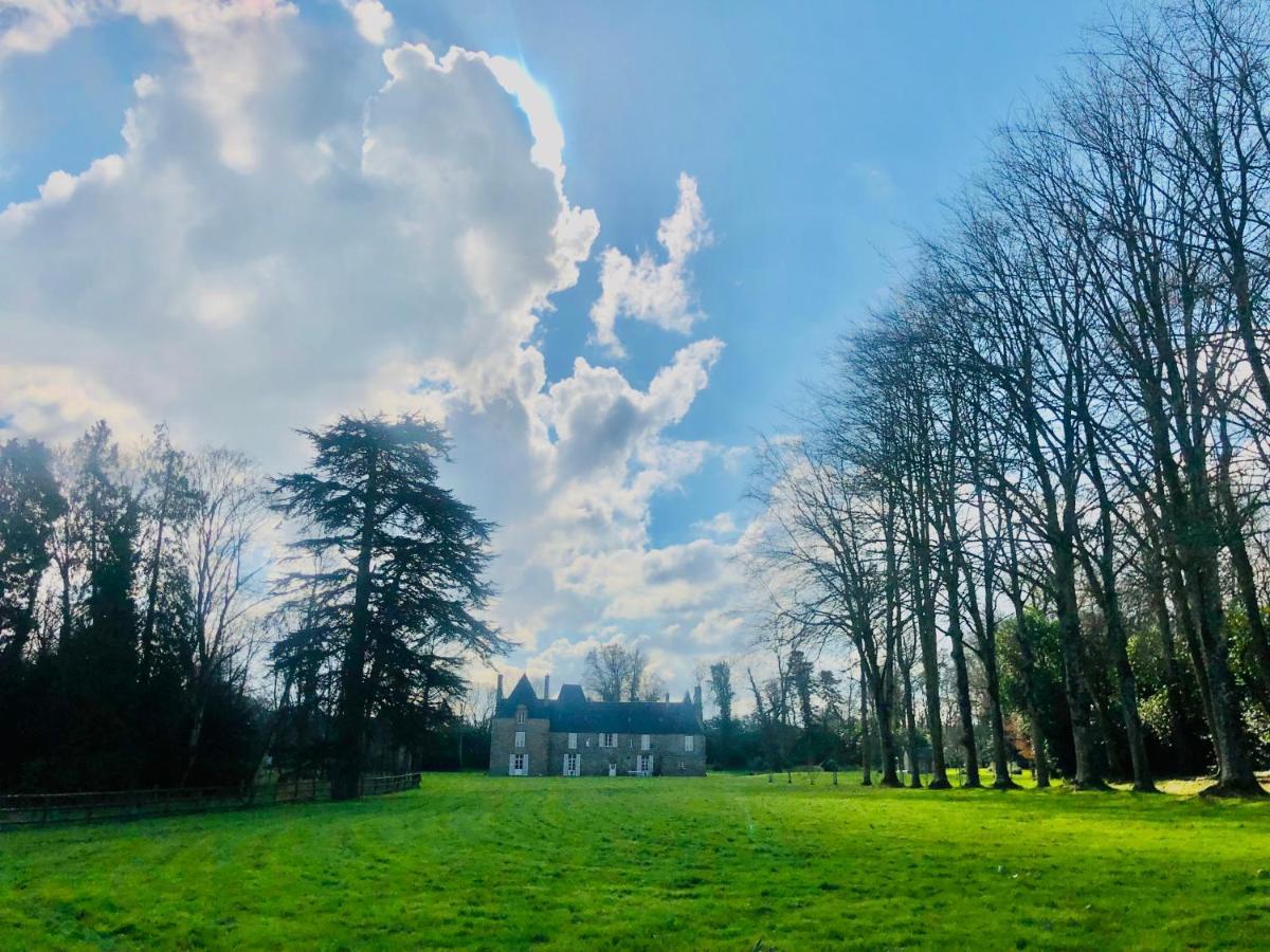 Chambres D'Hotes Chateau De La Croix Chemin Saint-Leger-des-Pres 외부 사진